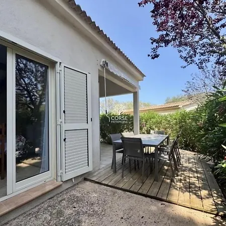A Casa Di Mia Avec Piscine Vecchio 別荘 ポルトヴェッキオ